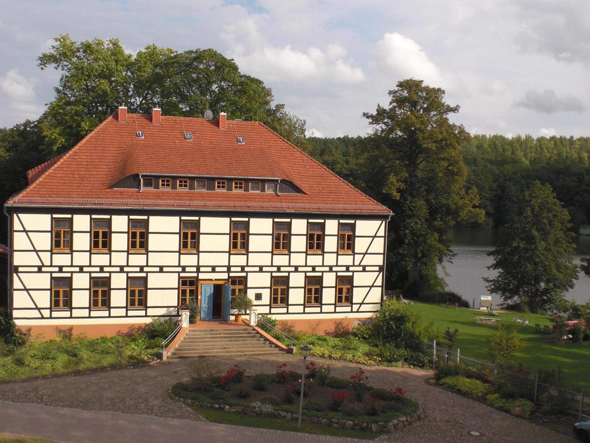 Drostenhaus Feldberg フェルトベルク エクステリア 写真